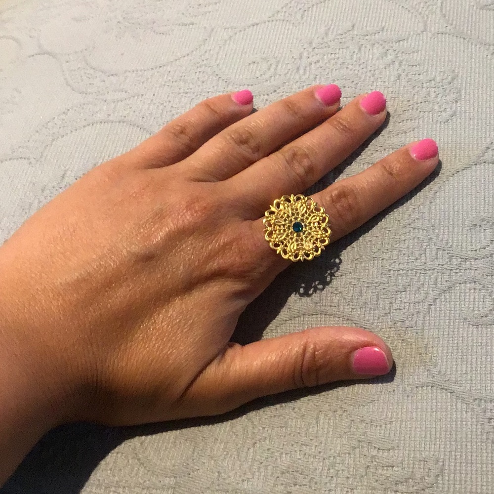 Katchi- golden & emerald green crystal